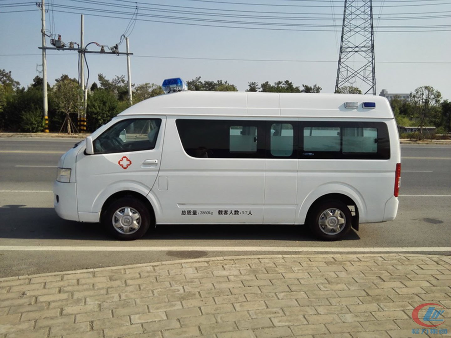 國(guó)六福田G7救護(hù)車(chē)