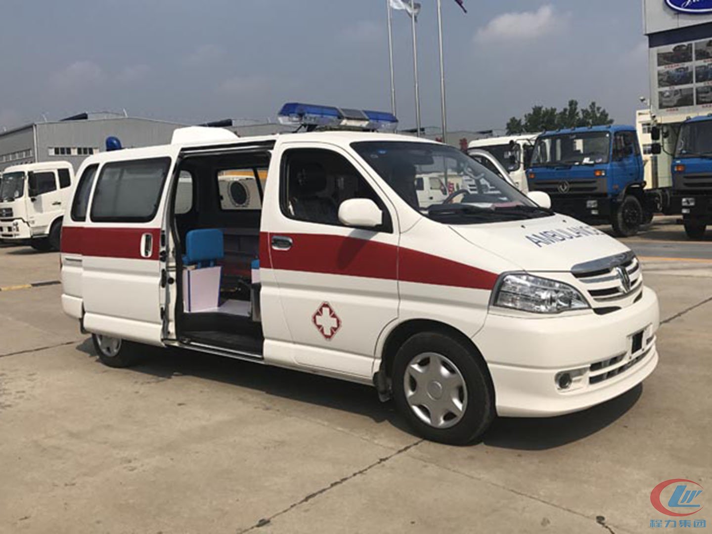國六金杯閣瑞斯救護(hù)車