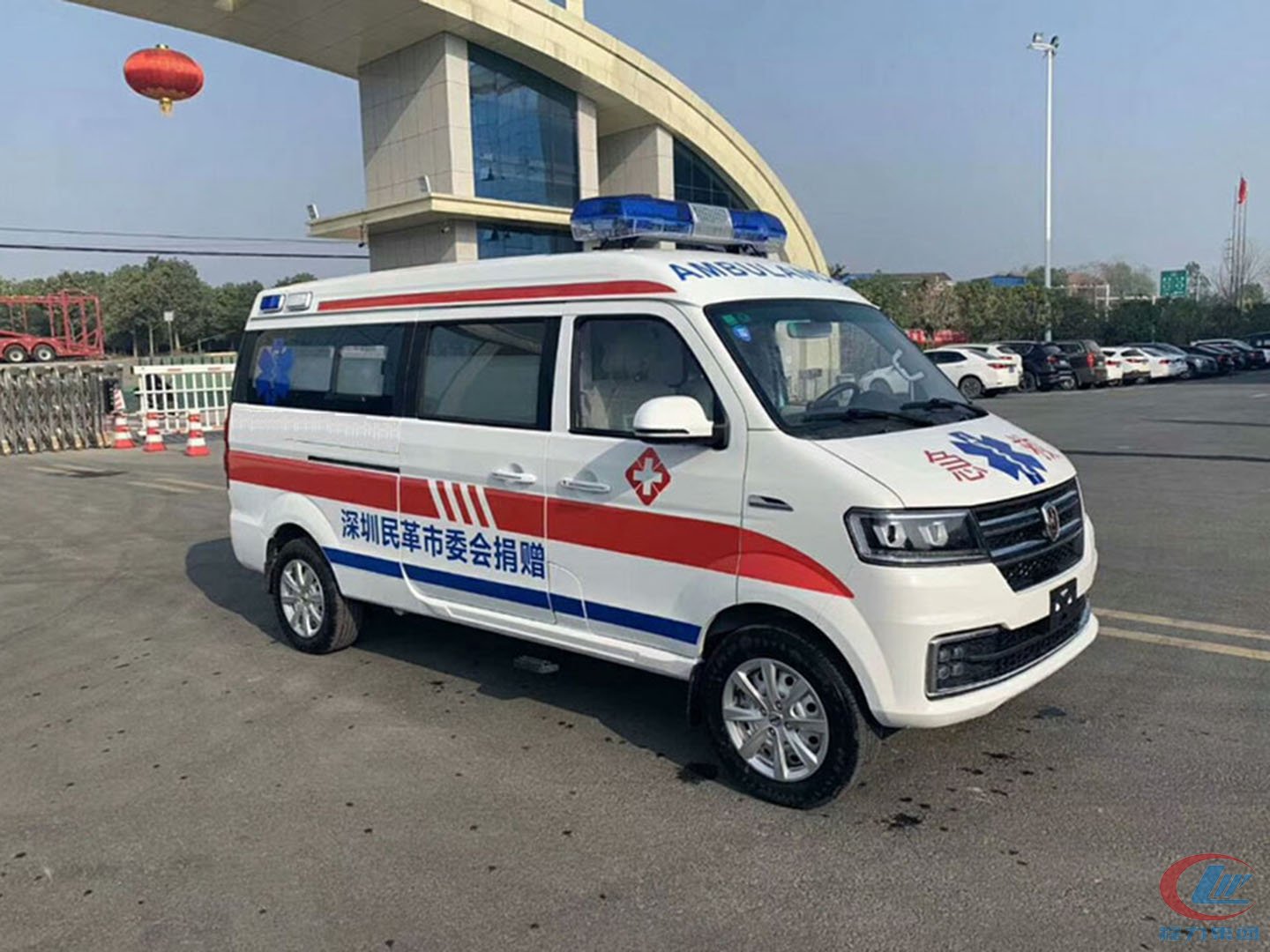 國(guó)六金杯新海獅S運(yùn)輸型救護(hù)車