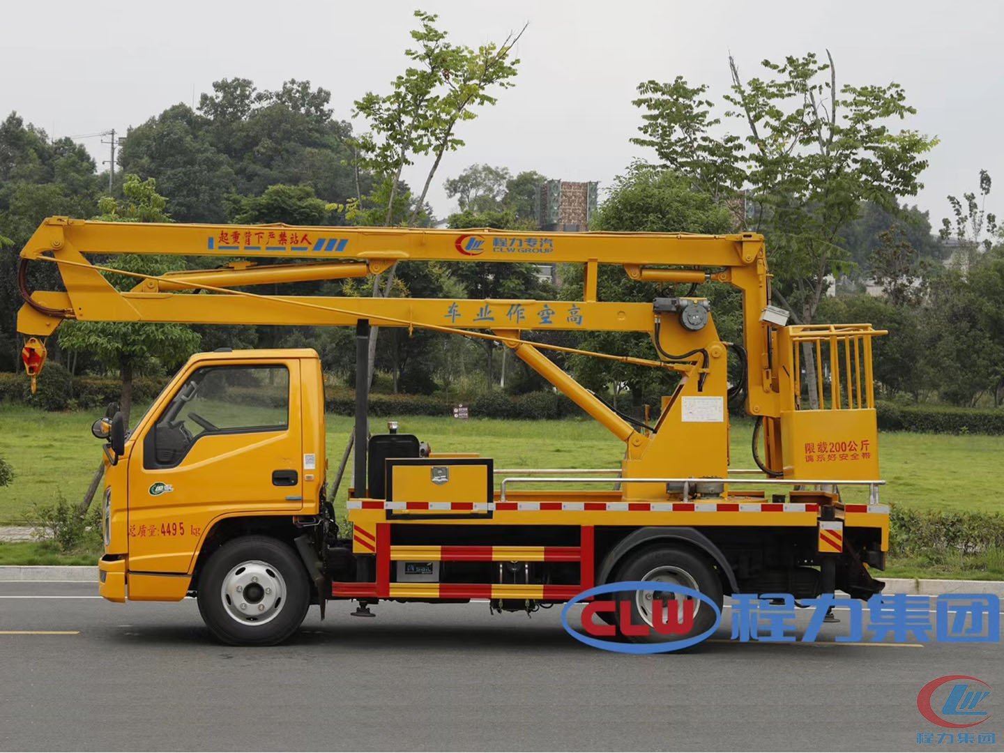 江鈴國(guó)六單排座13.5米高空作業(yè)車(chē)