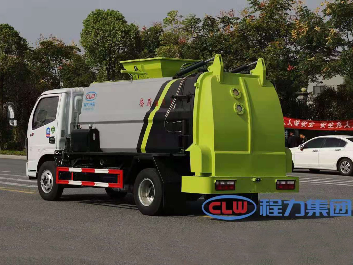 國(guó)六東風(fēng)多利卡D6（方罐）餐廚垃圾車(chē)