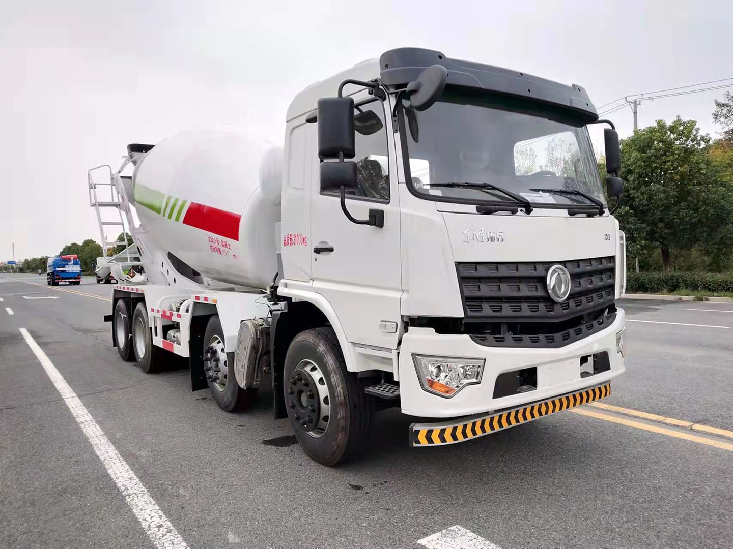 國六東風暢行D3輕量化12方攪拌車圖片