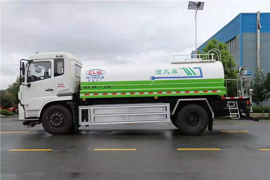 東風(fēng)天錦純電動(dòng)高端灑水車