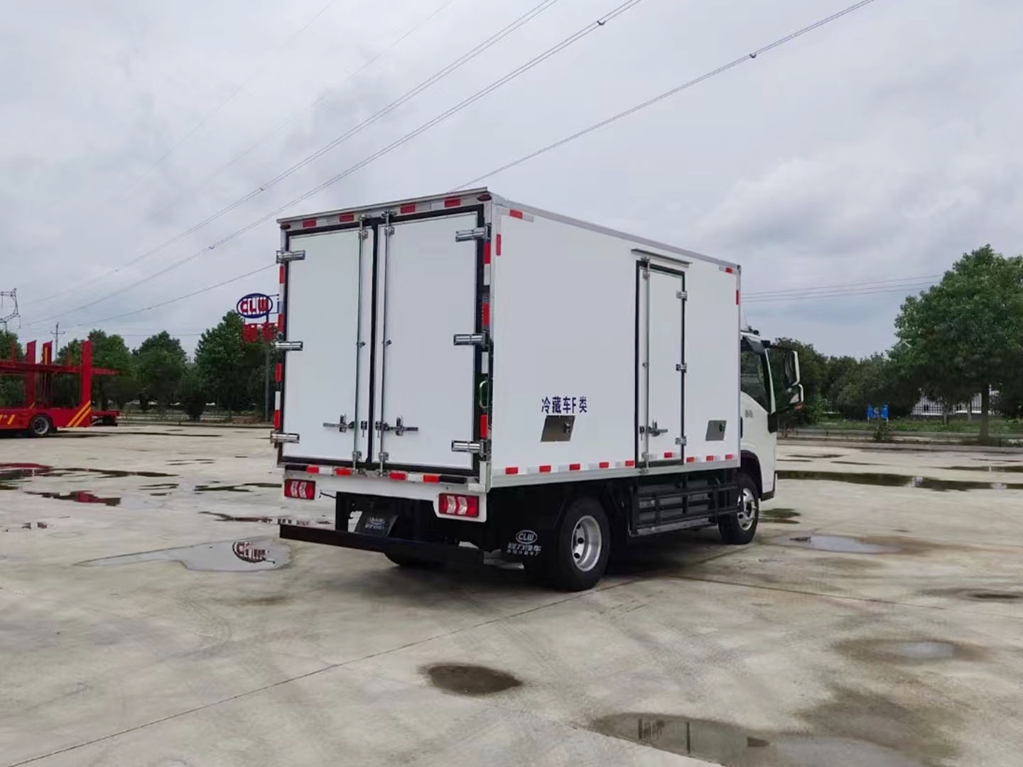 國(guó)六陜汽商用純電動(dòng)冷藏車