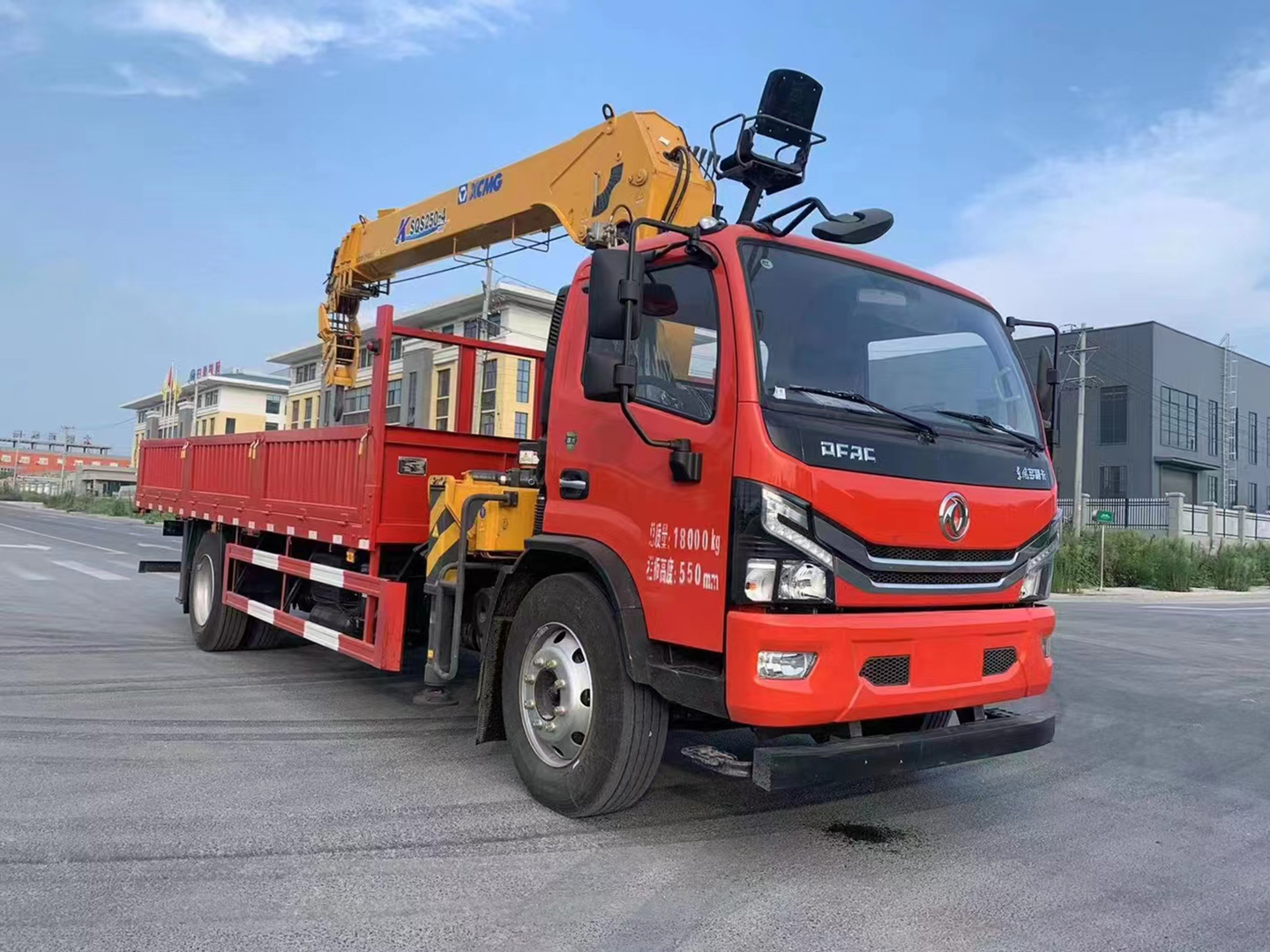 國六東風(fēng)D8多利卡隨車吊