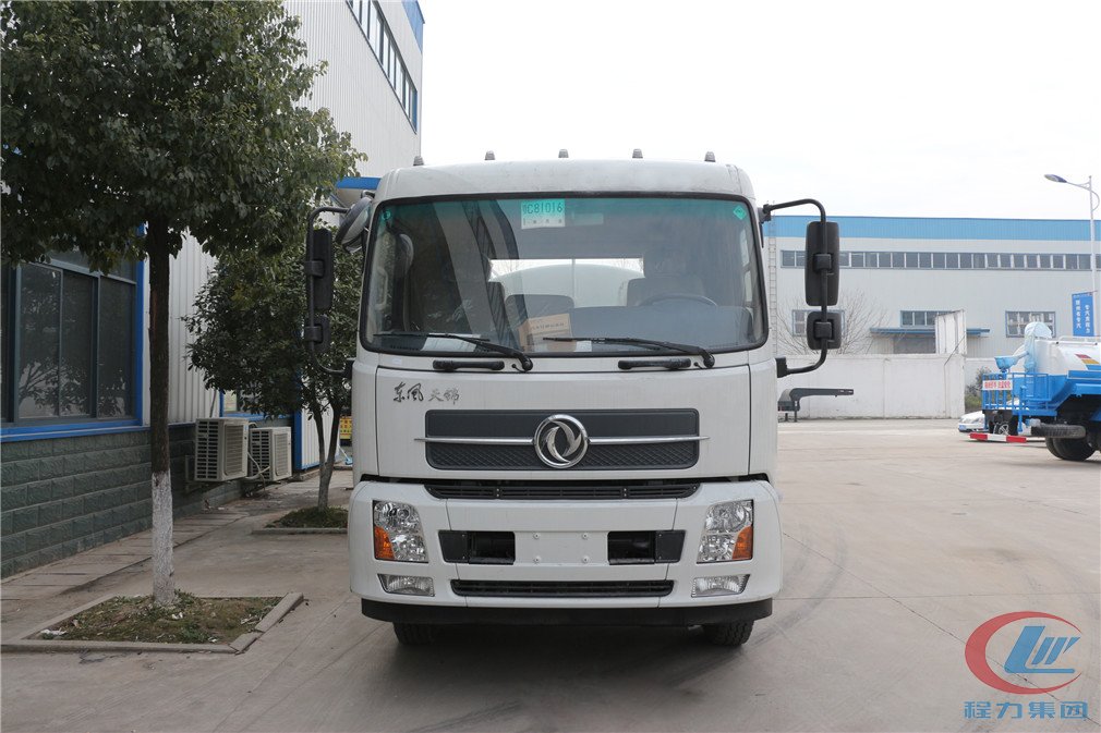 灑水車(chē)