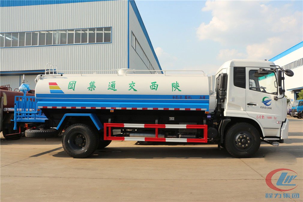 灑水車(chē)