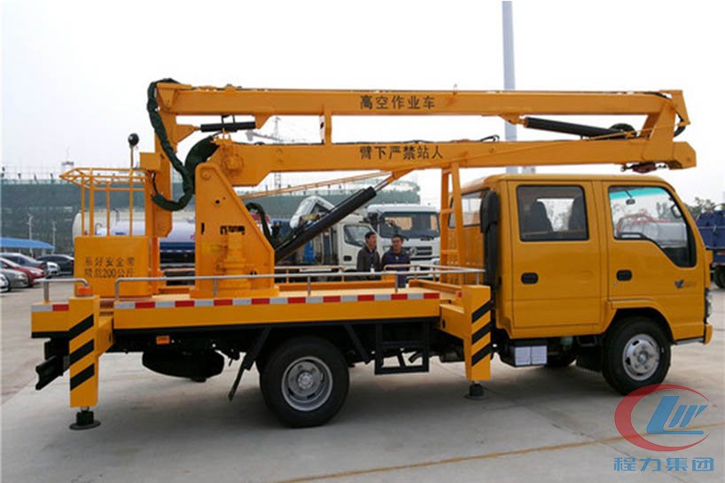 程力集團五十鈴14米高空作業(yè)車側面圖