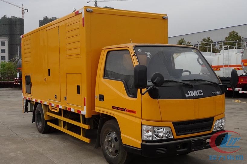 程力集團江鈴小型應急發(fā)電車高清圖