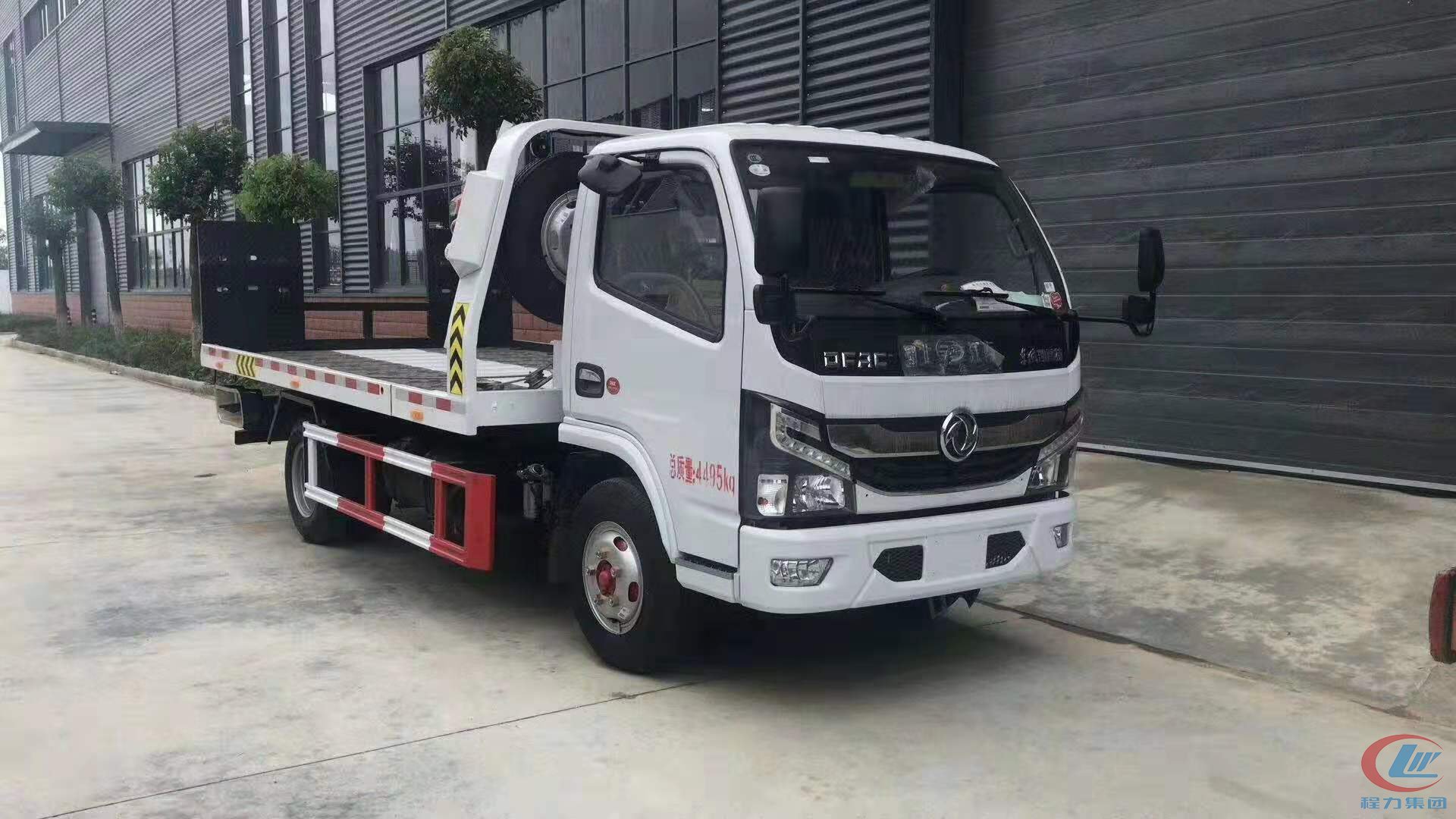 湖北程力東風凱普特一拖二清障車側(cè)面圖