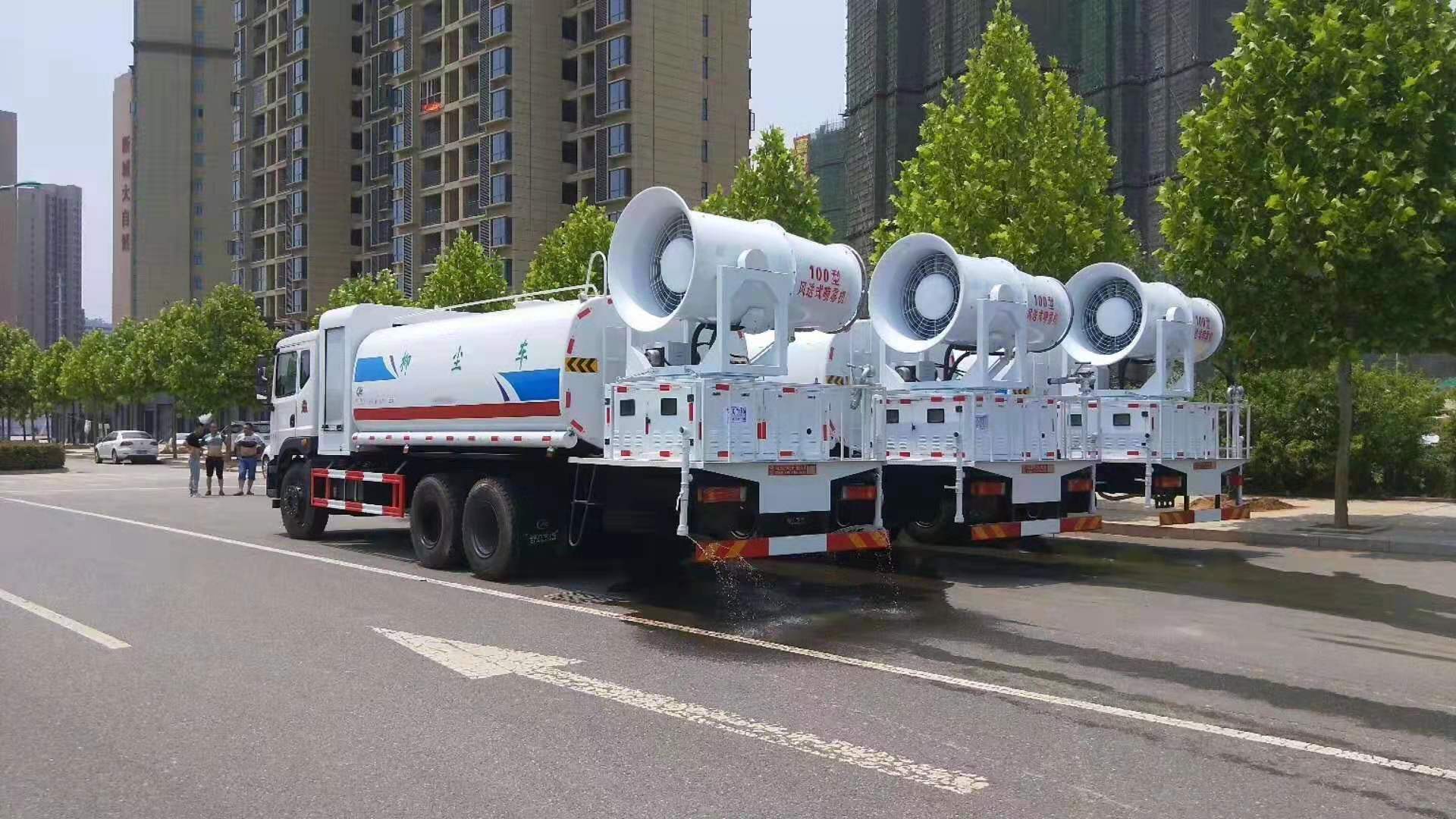 程力專汽東風(fēng)后雙橋T5多功能抑塵車