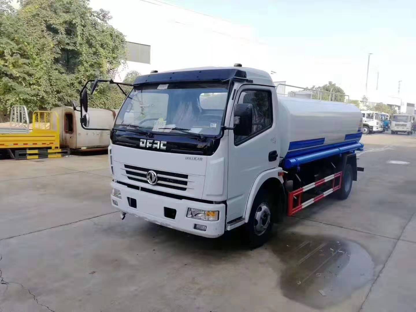 程力東風(fēng)多利卡出口車(chē)型