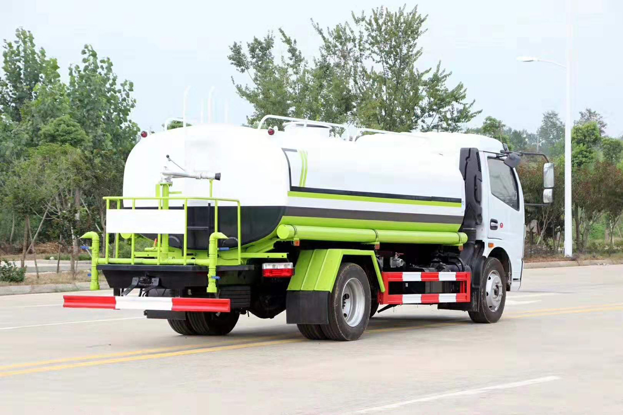 國(guó)六東風(fēng)凱普特K7綠化灑水車(chē)