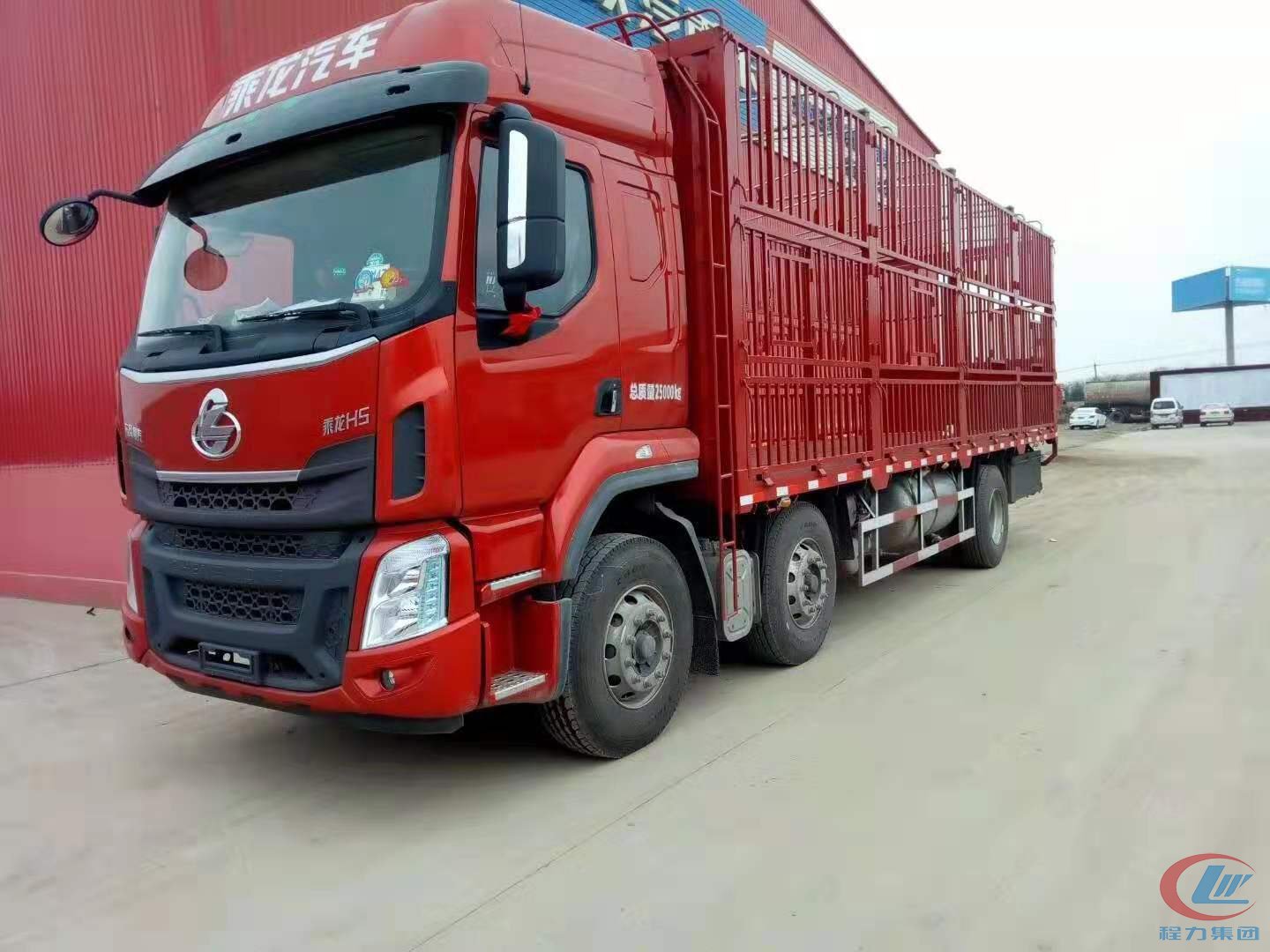 程力東風(fēng)乘龍H5倉欄式運(yùn)豬車
