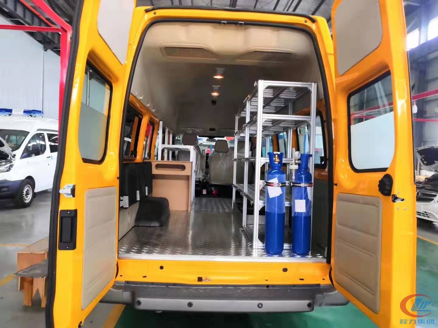 福特新時(shí)代客運(yùn)版救護(hù)車，福特應(yīng)急救援車