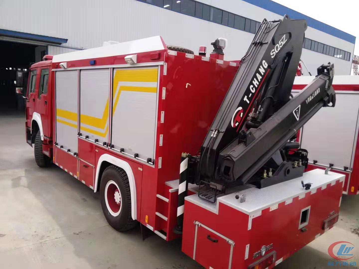 重汽豪沃工程搶險(xiǎn)消防車